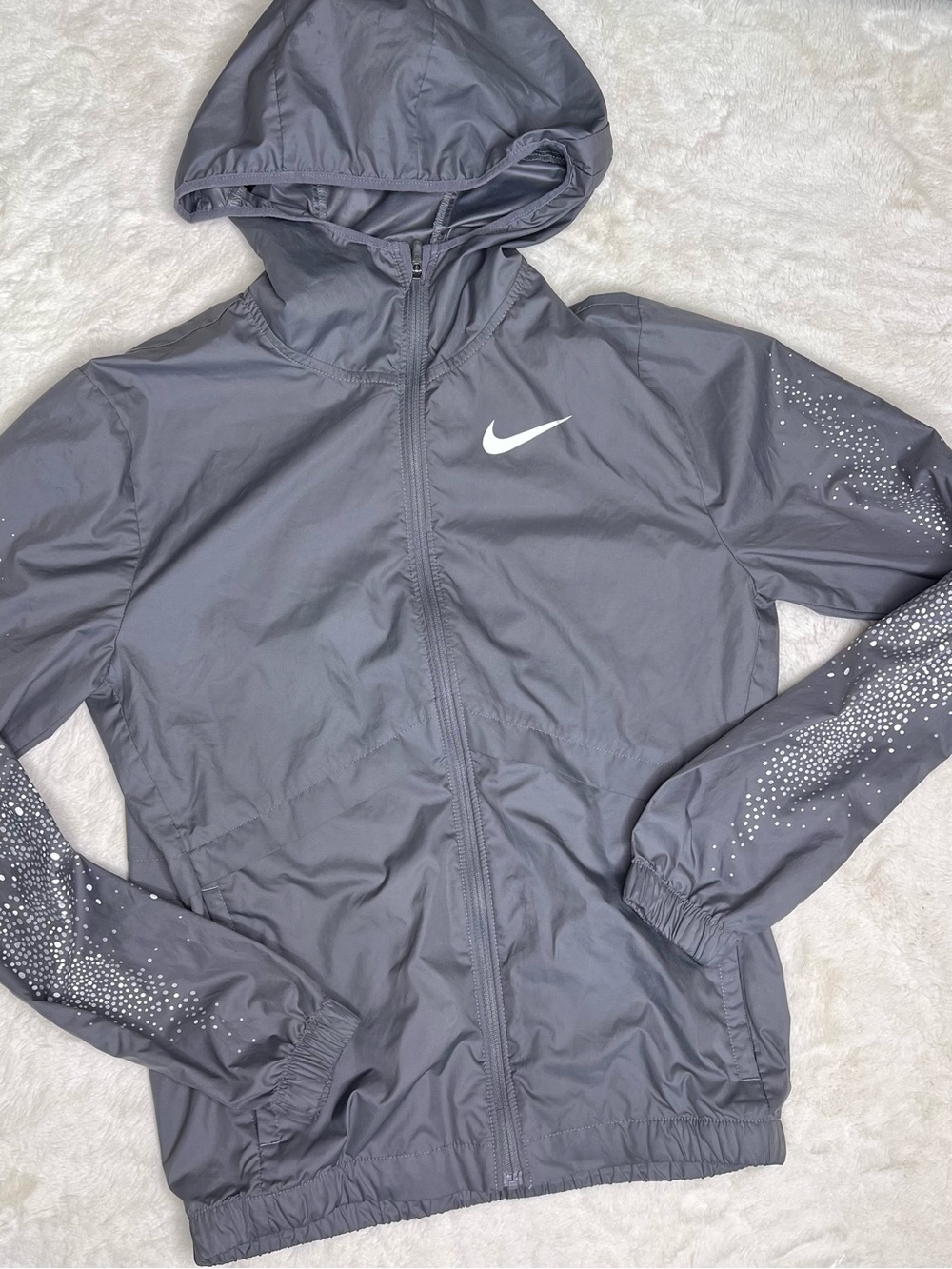 Nike Running Gray Reflective Hooded Windbreaker Jacket Women’s XS